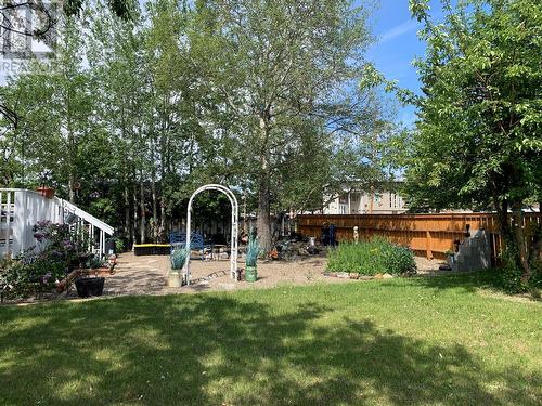 9437 6 Street, Dawson Creek, BC - Outdoor