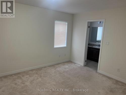 143 Ridge Road, Cambridge, ON - Indoor Photo Showing Other Room