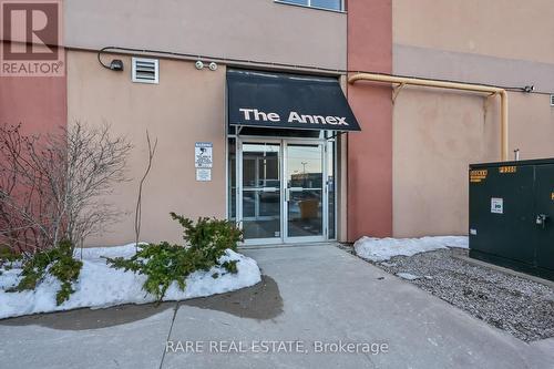 308 - 11 Rebecca Street, Hamilton, ON - Outdoor