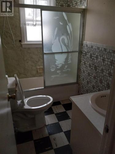 430 Mcnabb St, Sault Ste. Marie, ON - Indoor Photo Showing Bathroom