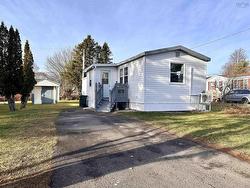 34 Costin Drive  Amherst, NS B4H 4B6