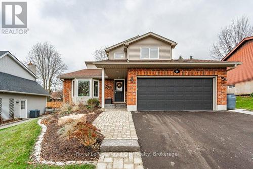 14 Primrose Lane, Guelph (Willow West/Sugarbush/West Acres), ON - Outdoor With Facade