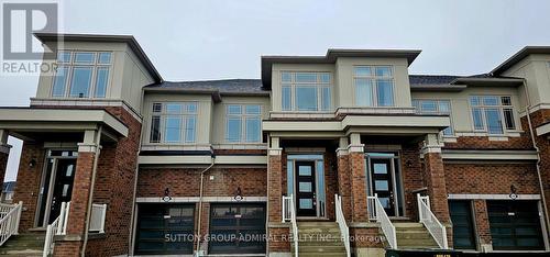 1004 Crowsnest Hollow, Pickering, ON - Outdoor With Facade