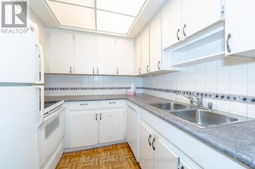 1403 - 121 Ling Road, Toronto, ON - Indoor Photo Showing Kitchen With Double Sink