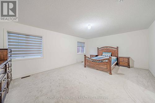 492 Forsyth Farm Drive, Whitchurch-Stouffville, ON - Indoor Photo Showing Bedroom