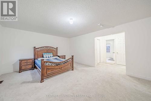 492 Forsyth Farm Drive, Whitchurch-Stouffville, ON - Indoor Photo Showing Bedroom