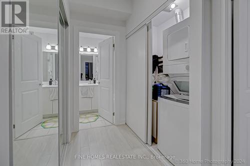 5299 Highway 7 Road, Vaughan, ON - Indoor Photo Showing Laundry Room