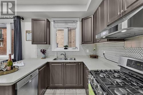 65 New Pines Trail, Brampton, ON - Indoor Photo Showing Kitchen With Stainless Steel Kitchen With Double Sink