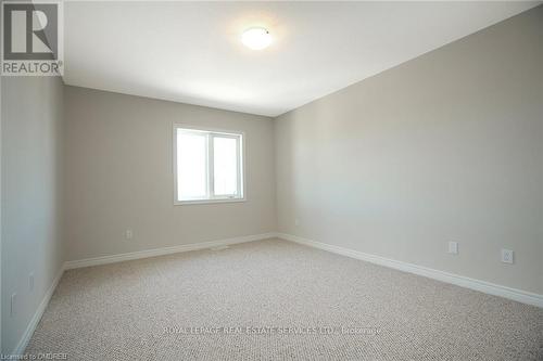 2307 Natasha Circle, Oakville, ON - Indoor Photo Showing Other Room