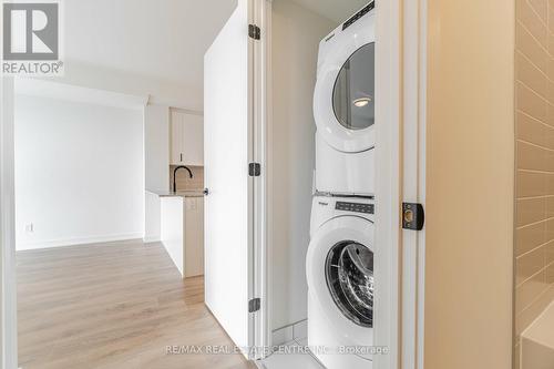 608 - 345 Wheat Boom Drive, Oakville, ON - Indoor Photo Showing Laundry Room