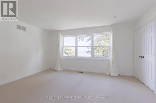 2352 Carrington Place, Oakville, ON - Indoor Photo Showing Other Room