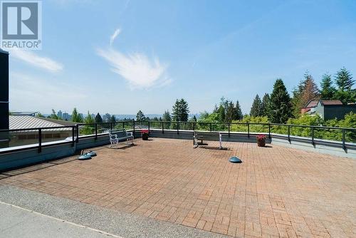 312 2800 Chesterfield Avenue, North Vancouver, BC - Outdoor