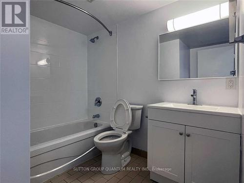 616 - 326 Major Mackenzie Drive E, Richmond Hill, ON - Indoor Photo Showing Bathroom