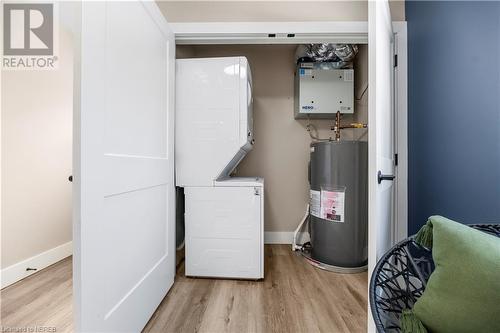 260 Latour Crescent, Callander, ON - Indoor Photo Showing Laundry Room