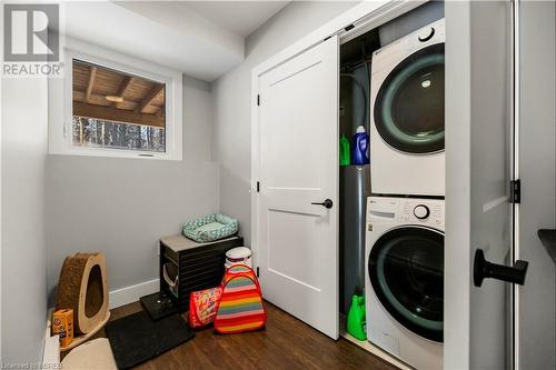 260 Latour Crescent, Callander, ON - Indoor Photo Showing Laundry Room