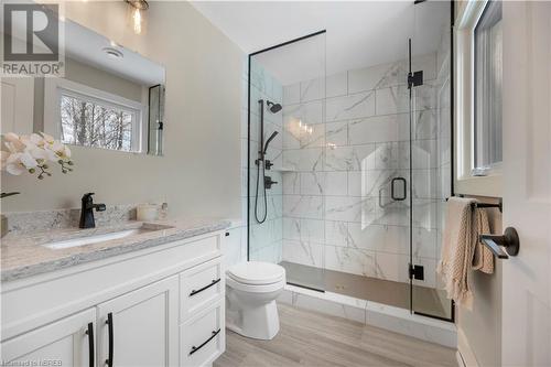 260 Latour Crescent, Callander, ON - Indoor Photo Showing Bathroom