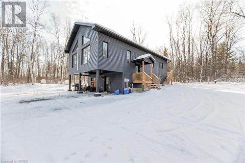 260 Latour Crescent, Callander, ON - Outdoor