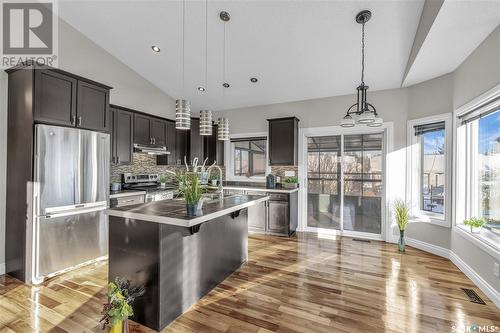 84 Jack Matheson Crescent, Prince Albert, SK - Indoor Photo Showing Kitchen With Stainless Steel Kitchen With Upgraded Kitchen