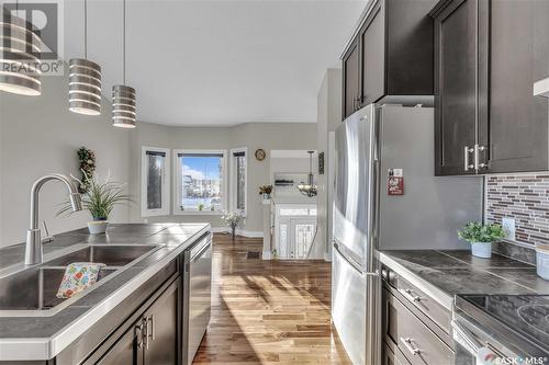 84 Jack Matheson Crescent, Prince Albert, SK - Indoor Photo Showing Kitchen With Double Sink With Upgraded Kitchen