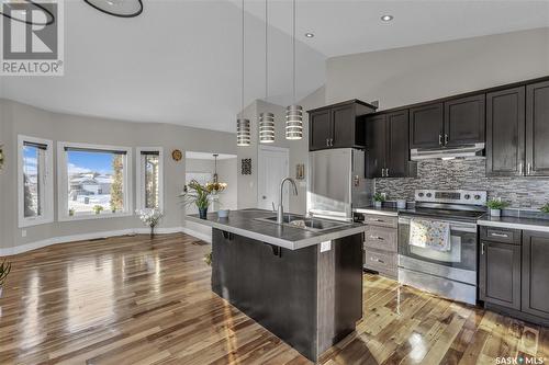 84 Jack Matheson Crescent, Prince Albert, SK - Indoor Photo Showing Kitchen With Double Sink With Upgraded Kitchen