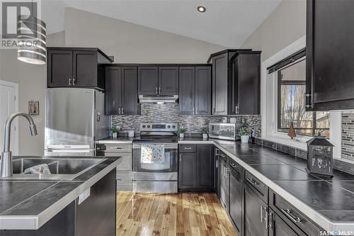 84 Jack Matheson Crescent, Prince Albert, SK - Indoor Photo Showing Kitchen With Stainless Steel Kitchen With Double Sink With Upgraded Kitchen