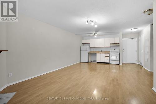 316 - 737 Deveron Crescent, London, ON - Indoor Photo Showing Kitchen