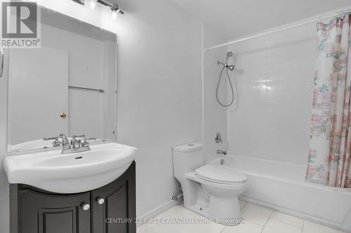 316 - 737 Deveron Crescent, London, ON - Indoor Photo Showing Bathroom