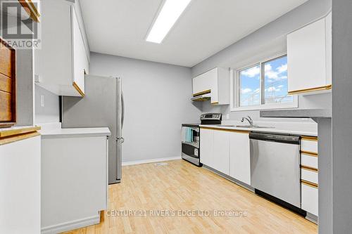 205 Perth Street, Brockville, ON - Indoor Photo Showing Kitchen