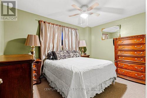 205 Perth Street, Brockville, ON - Indoor Photo Showing Bedroom