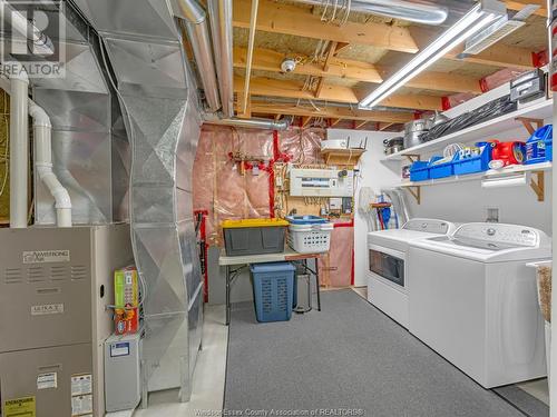 262 Willowwood Drive, Lakeshore, ON - Indoor Photo Showing Laundry Room