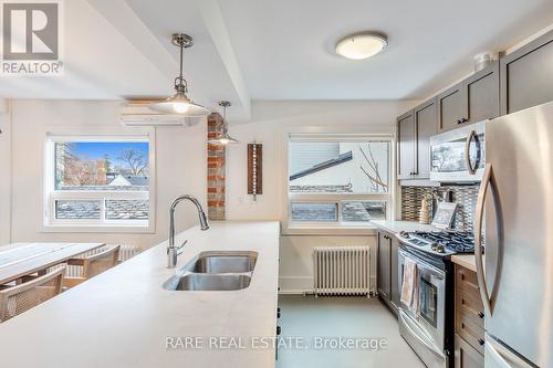 #5 - 2B Minto Street, Toronto, ON - Indoor Photo Showing Kitchen With Double Sink