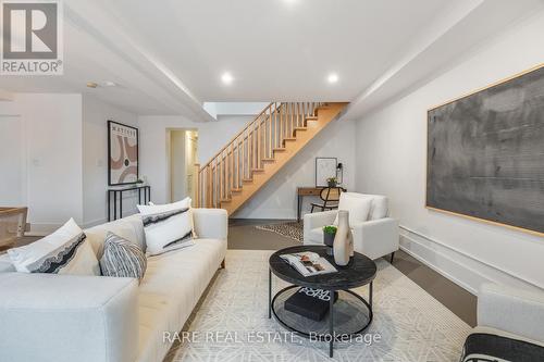 #5 - 2B Minto Street, Toronto, ON - Indoor Photo Showing Living Room