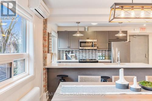 #5 - 2B Minto Street, Toronto, ON - Indoor Photo Showing Kitchen With Stainless Steel Kitchen With Upgraded Kitchen