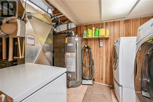 253 Thorner Drive, Hamilton, ON - Indoor Photo Showing Laundry Room