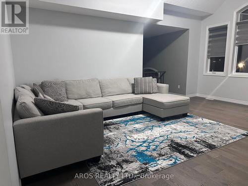 Upper - 1707 Finley Crescent, London, ON - Indoor Photo Showing Living Room