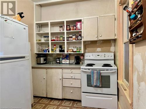 Kitchen with white appliances - 57 Lowell Street N, Cambridge, ON - Indoor