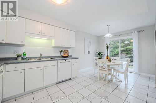 52 Carrington Place, Guelph (Kortright West), ON - Indoor Photo Showing Kitchen With Double Sink