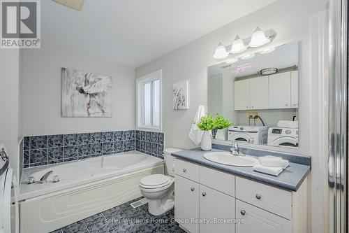 52 Carrington Place, Guelph (Kortright West), ON - Indoor Photo Showing Bathroom