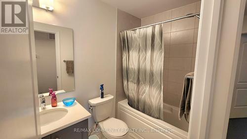 2041 Cameron Lott Crescent, Oshawa, ON - Indoor Photo Showing Bathroom