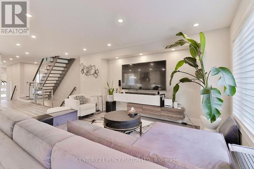 Main2Nd - 23 Pitt Avenue, Toronto, ON - Indoor Photo Showing Living Room