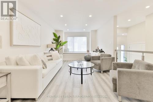 Main2Nd - 23 Pitt Avenue, Toronto, ON - Indoor Photo Showing Living Room