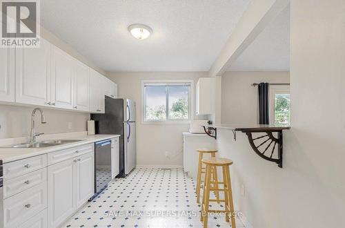 69 Kinzie Lane N, Barrie, ON - Indoor Photo Showing Kitchen With Double Sink