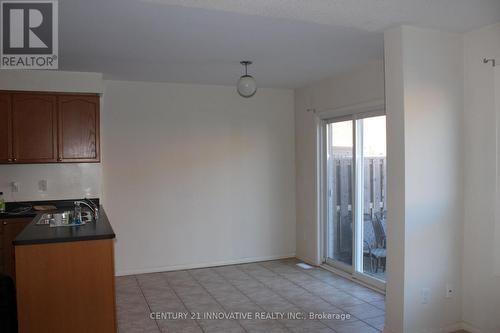 41 Hollingsworth Circle, Brampton, ON - Indoor Photo Showing Kitchen