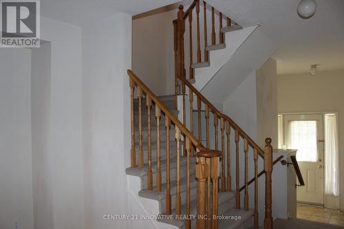 41 Hollingsworth Circle, Brampton, ON - Indoor Photo Showing Other Room