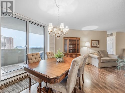 804 - 95 La Rose Avenue, Toronto, ON - Indoor Photo Showing Dining Room