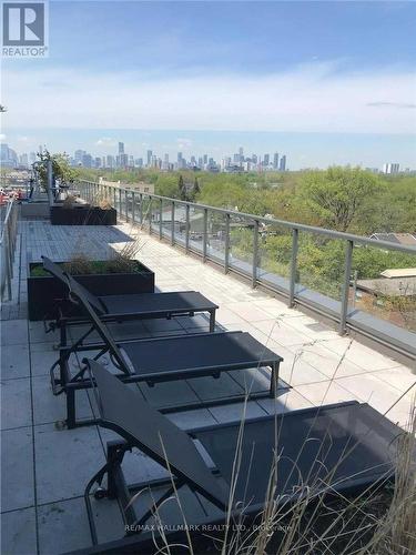 306 - 1331 Queen Street E, Toronto, ON - Outdoor With View