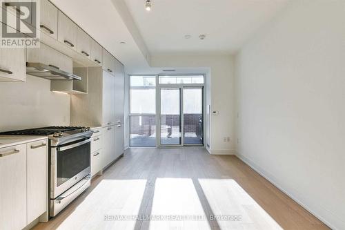 306 - 1331 Queen Street E, Toronto, ON - Indoor Photo Showing Kitchen With Upgraded Kitchen