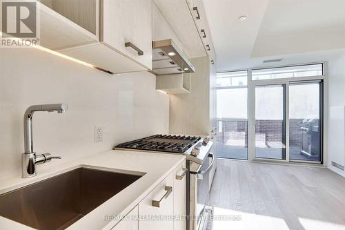 306 - 1331 Queen Street E, Toronto, ON - Indoor Photo Showing Kitchen With Upgraded Kitchen