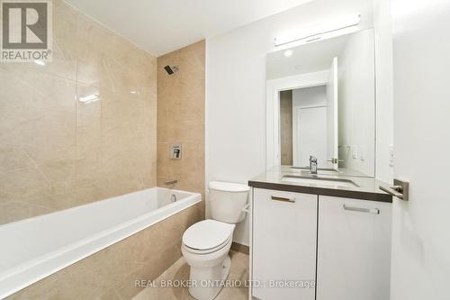 2001 - 195 Mccaul Street, Toronto, ON - Indoor Photo Showing Bathroom