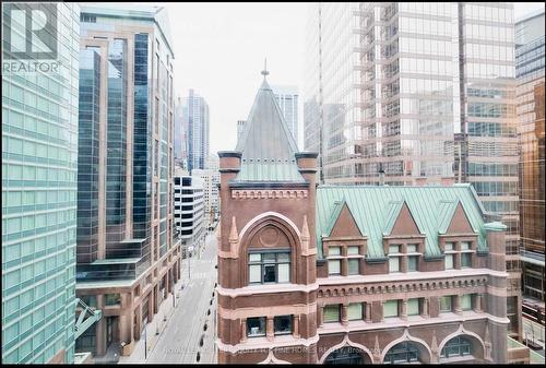 Lph06 - 105 Victoria Street, Toronto, ON - Outdoor With Facade